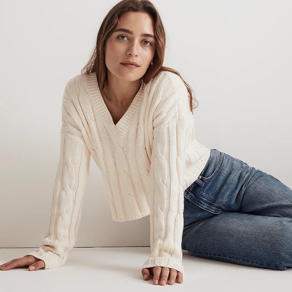 Madewell Cream V-Neck Cable Knit Sweater